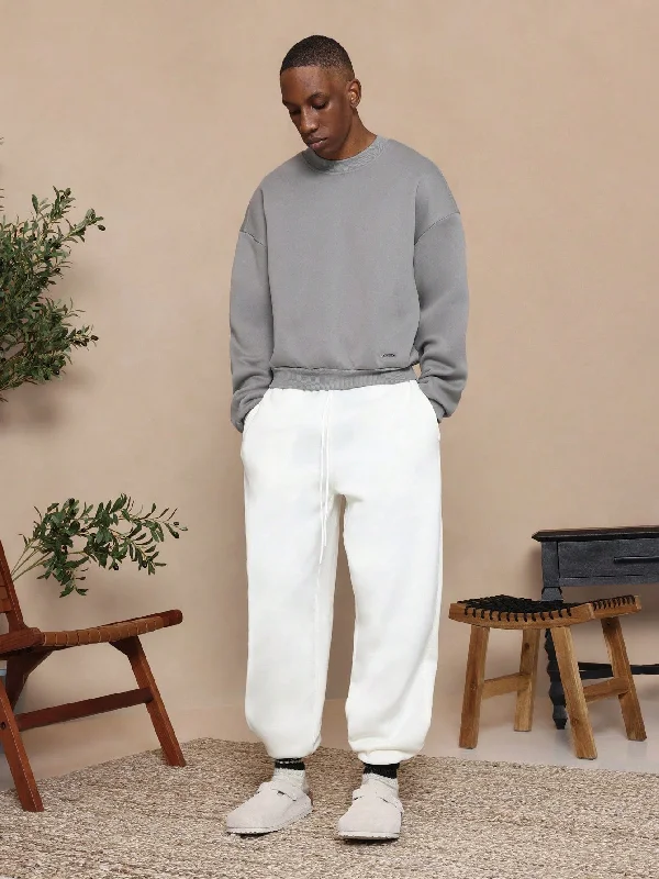 End-of-season clothing sale – Shop now for big savings! Crop Fit Crew Neck Heavyweight Essential Sweatshirt End-of-season clothing sale – Shop now for big savings! Crop Fit Crew Neck Heavyweight Essential Sweatshirt