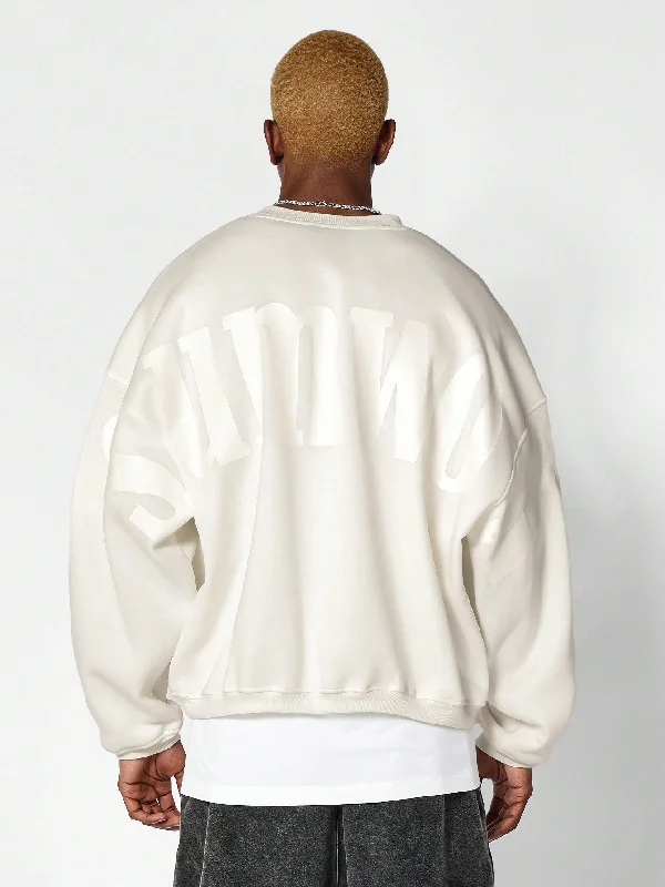 – Shop now and save big.  Oversized Crew Neck Sweatshirt With Graphic Print