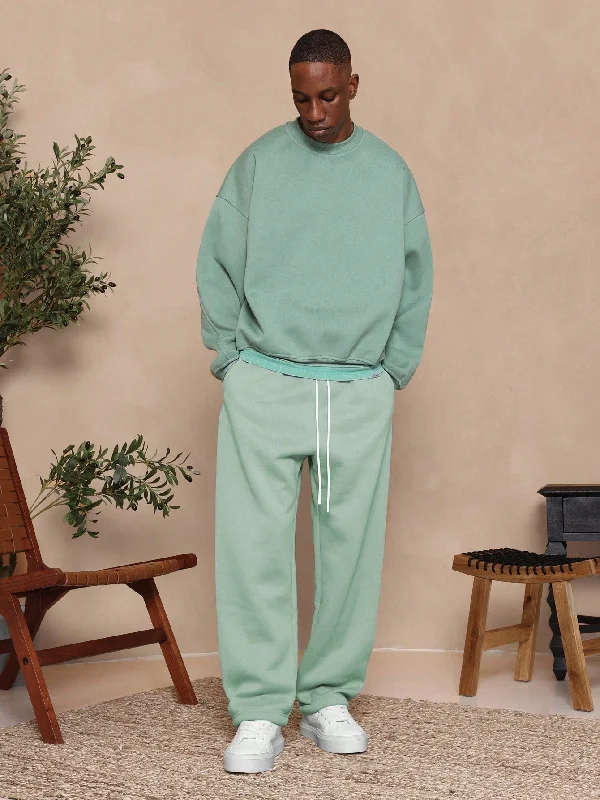 Find your perfect fit at the best prices – Clothing deals now on sale. Oversized Fit Heavyweight Essential Vintage Sweatshirt Find your perfect fit at the best prices – Clothing deals now on sale. Oversized Fit Heavyweight Essential Vintage Sweatshirt