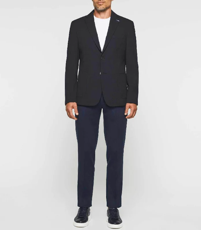 Flash sale alert! Shop fashion-forward clothing at discounted prices.  Veste ville maille marine "Cosmo"