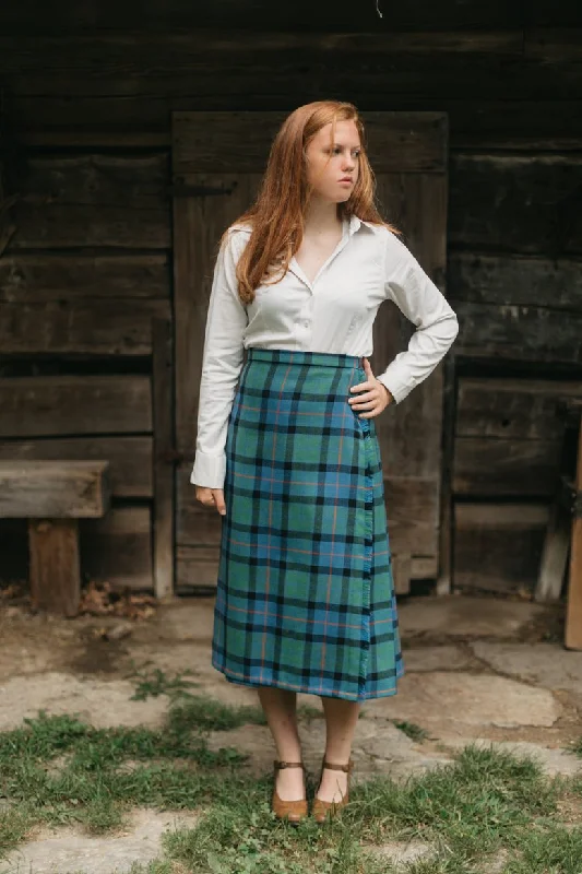 Shop the latest styles in men’s fashion – don’t miss out on these deals!  Folkwear 152 Scottish Kilts and Men's Jacket