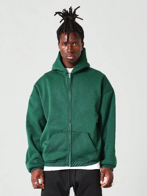 Look your best with exclusive savings on men’s fashion.  Regular Fit Essential Zip Through Hoodie